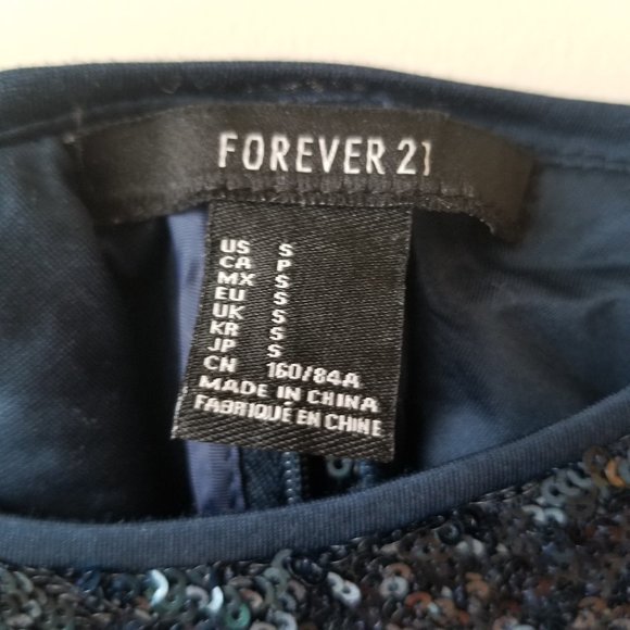 Forever 21 Blue Sequin Crop Top & Mini Skirt Set - Picture 6 of 13